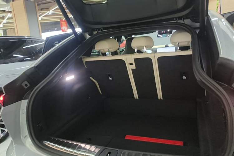 Used Nio EC6 2025 75 kWh Trunk