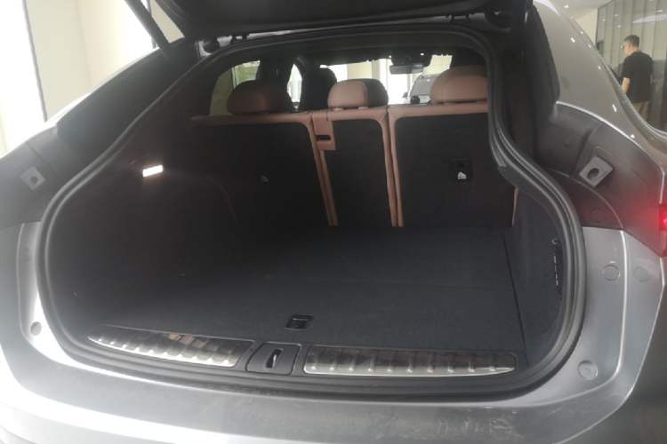 Used Nio EC6 2025 75 kWh Trunk