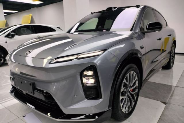 Used Nio EC6 2025 75 kWh