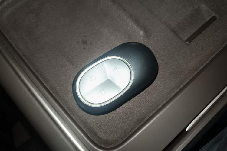 Used Nio EC6 2025 75 kWh Vehicle Key