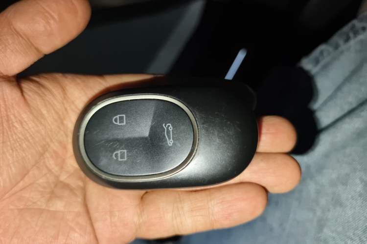 Used Nio EC6 2025 75 kWh Vehicle Key