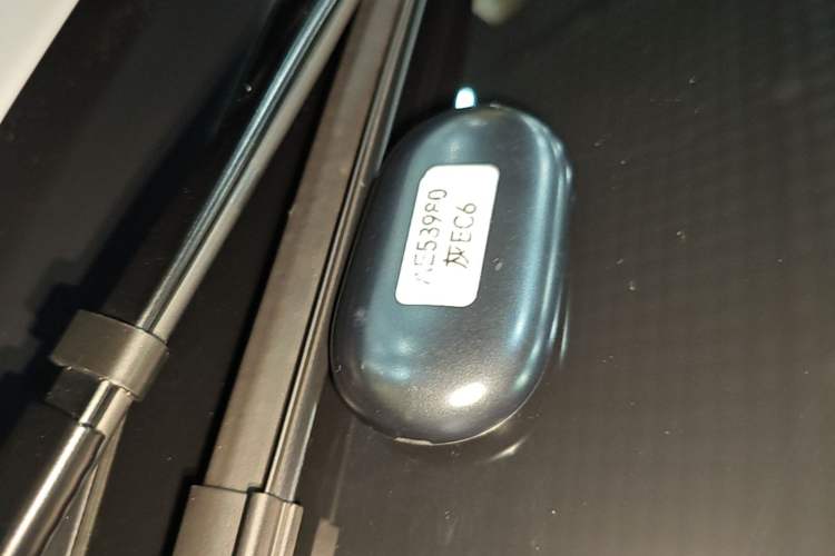 Used Nio EC6 2025 75 kWh Vehicle Key