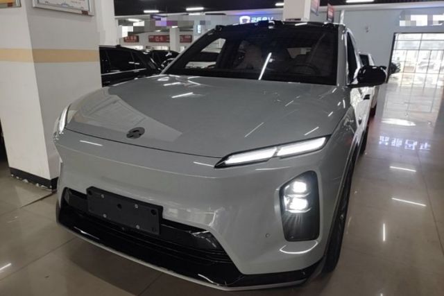 Used Nio EC6 2025 75 kWh