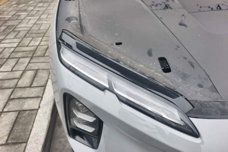 Used Nio EC6 2025 75 kWh Right Front Headlight