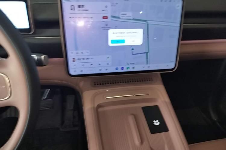 Used Nio EC6 2025 75 kWh Audio And AC Panel