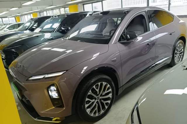 Used Nio EC6 2025 75 kWh