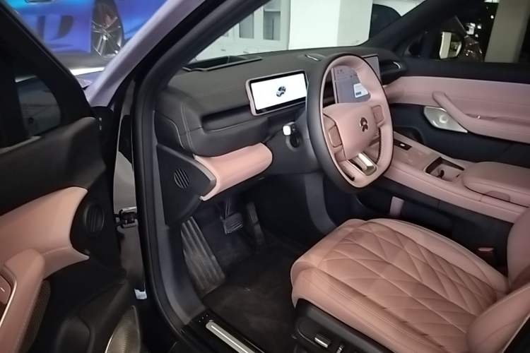 Used Nio EC6 2025 75 kWh Driver Seat