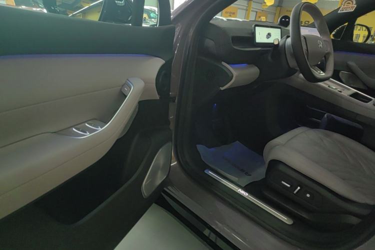 Used Nio EC6 2025 75 kWh Driver Seat