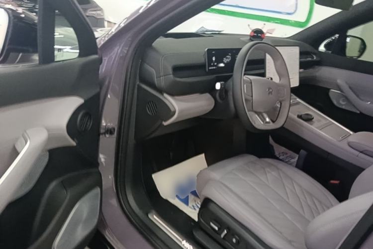 Used Nio EC6 2025 75 kWh Driver Seat
