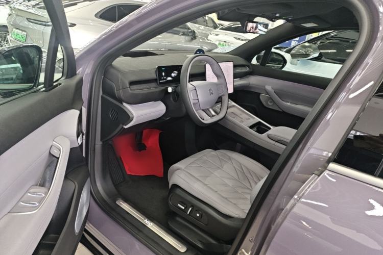 Used Nio EC6 2025 75 kWh Driver Seat