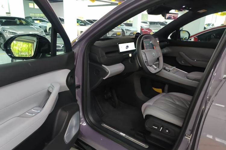 Used Nio EC6 2025 75 kWh Driver Seat