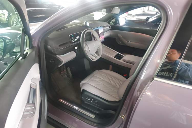 Used Nio EC6 2025 75 kWh Driver Seat