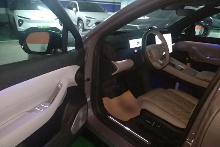 Used Nio EC6 2025 75 kWh Driver Seat