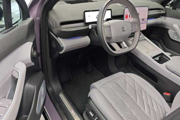 Used Nio EC6 2025 75 kWh Driver Seat