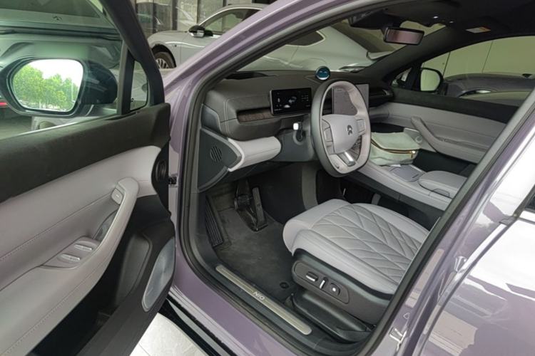 Used Nio EC6 2025 75 kWh Driver Seat