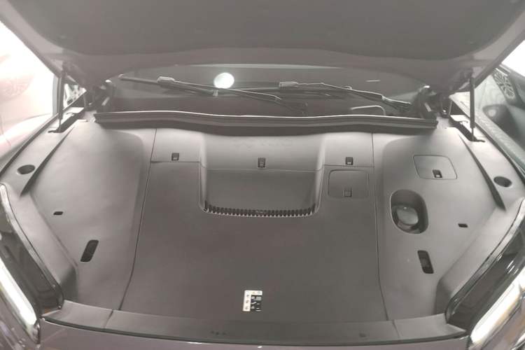Used Nio EC6 2025 75 kWh Engine Bay