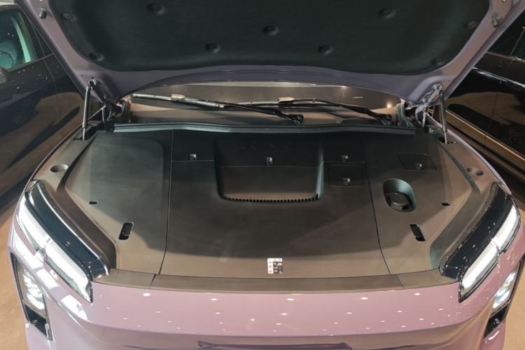 Used Nio EC6 2025 75 kWh Engine Bay
