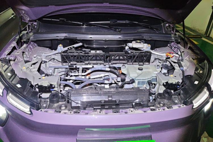Used Nio EC6 2025 75 kWh Engine Bay
