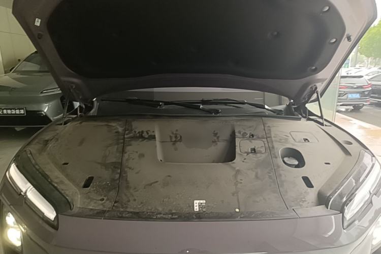 Used Nio EC6 2025 75 kWh Engine Bay