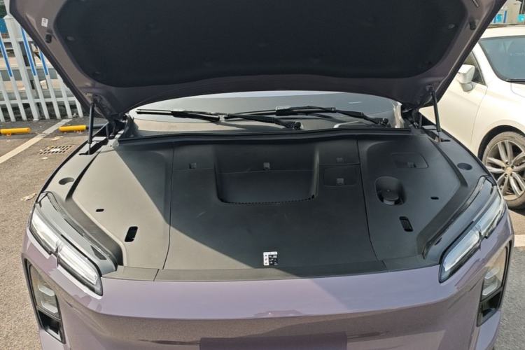 Used Nio EC6 2025 75 kWh Engine Bay