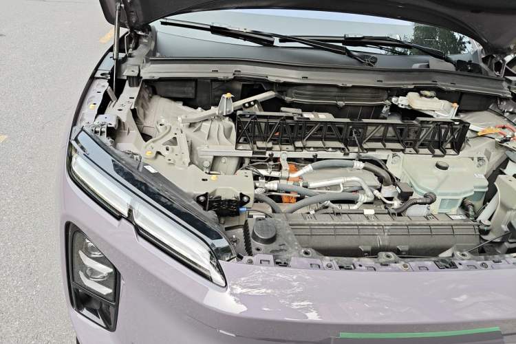 Used Nio EC6 2025 75 kWh Engine Bay Right