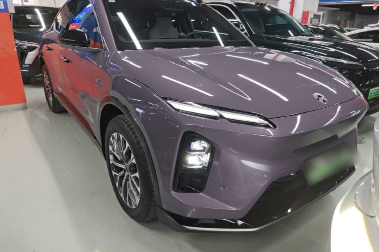 Used Nio EC6 2025 75 kWh Exterior 1
