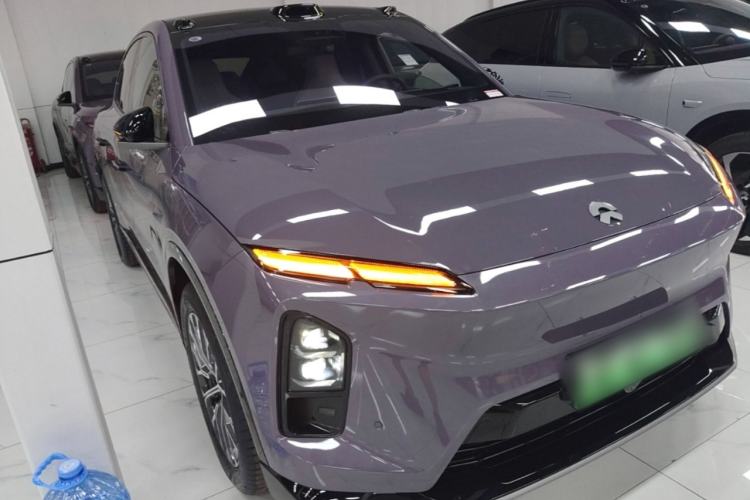 Used Nio EC6 2025 75 kWh Exterior 1