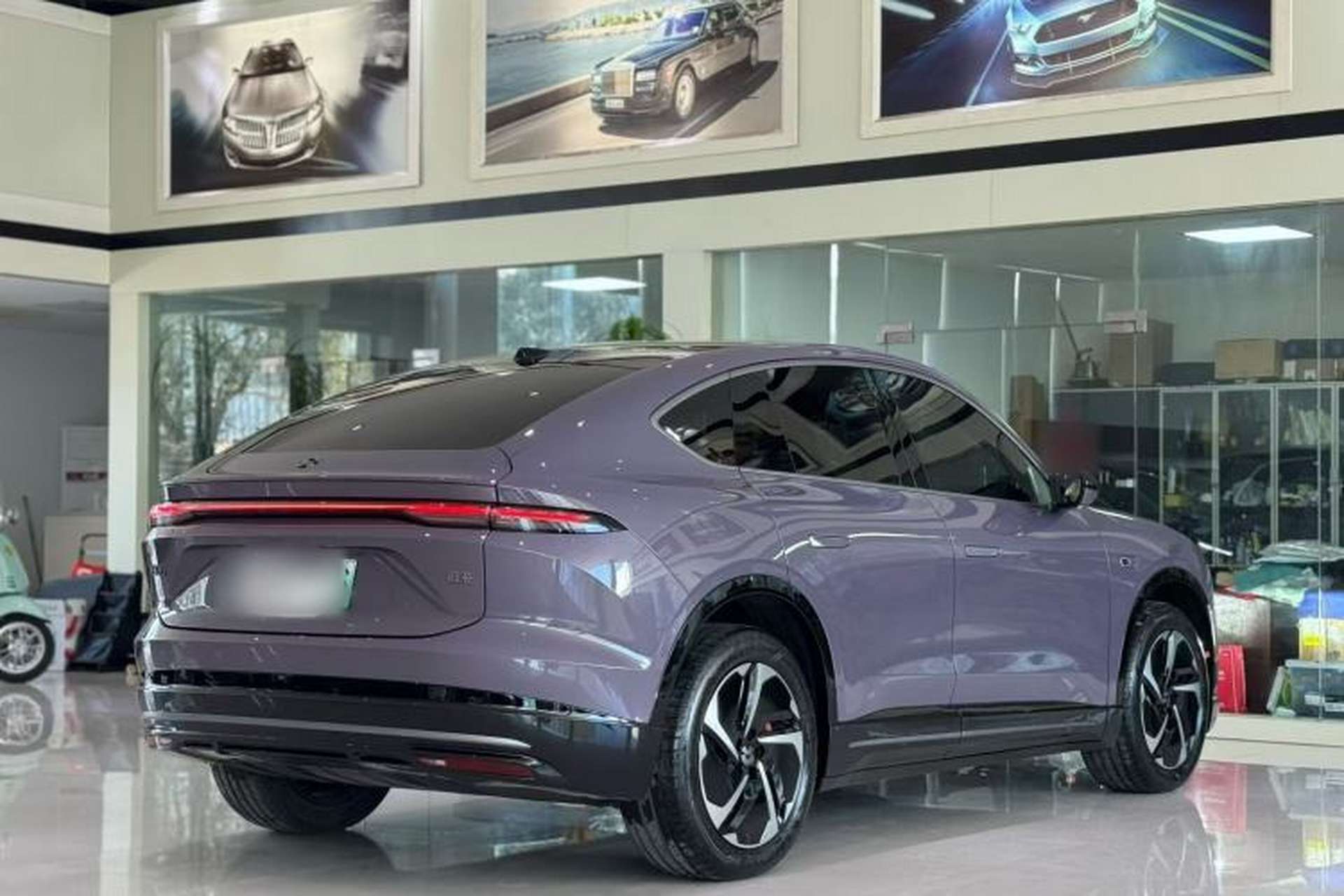 Used Nio EC6 2025 75 kWh Exterior 4
