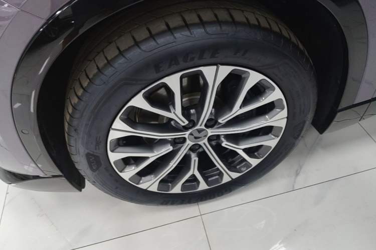 Used Nio EC6 2025 75 kWh Exterior 4