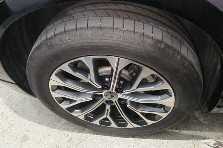 Used Nio EC6 2025 75 kWh Exterior 5