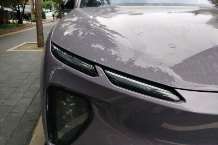 Used Nio EC6 2025 75 kWh Exterior 6
