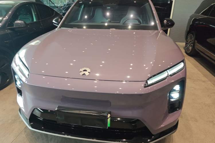 Used Nio EC6 2025 75 kWh Front