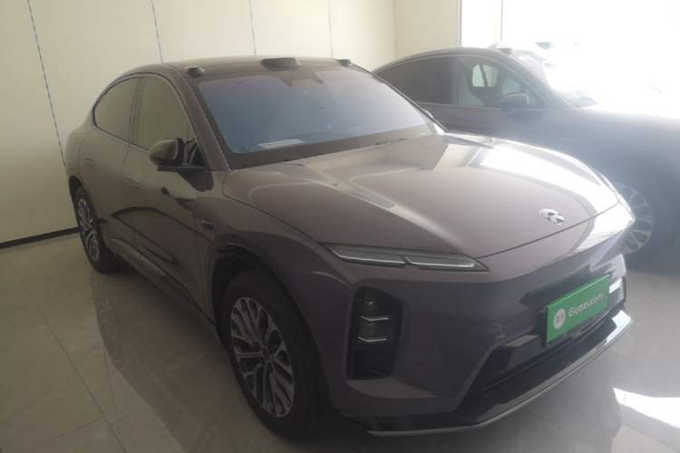 Used Nio EC6 2025 75 kWh Front Right 45 Deg
