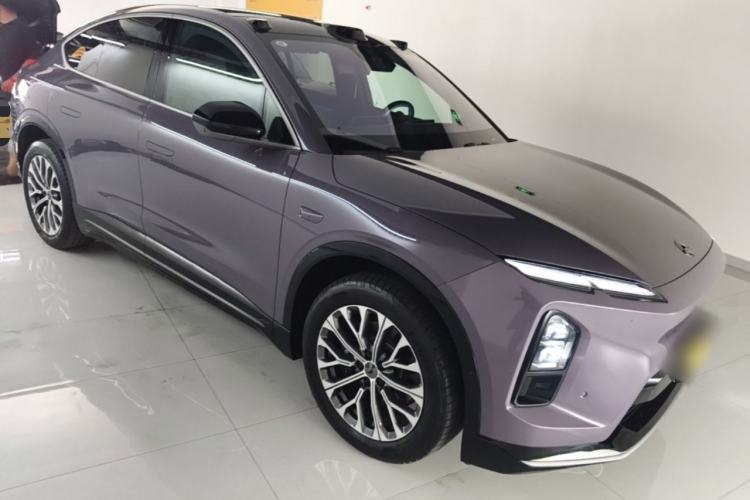Used Nio EC6 2025 75 kWh Front Right 45 Deg