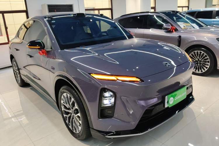 Used Nio EC6 2025 75 kWh Front Right 45 Deg