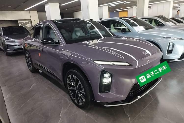 Used Nio EC6 2025 75 kWh Front Right 45 Deg