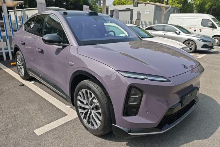 Used Nio EC6 2025 75 kWh Front Right 45 Deg