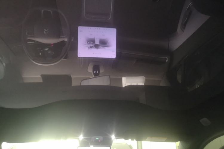 Used Nio EC6 2025 75 kWh Headliner
