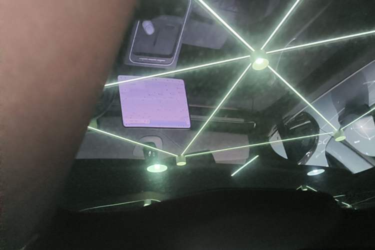 Used Nio EC6 2025 75 kWh Headliner
