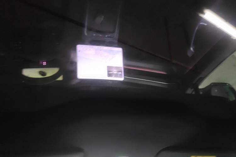 Used Nio EC6 2025 75 kWh Headliner