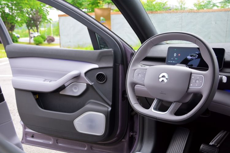Used Nio EC6 2025 75 kWh Interior 3