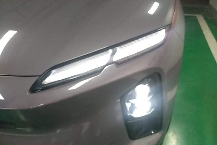 Used Nio EC6 2025 75 kWh Left Front Headlight