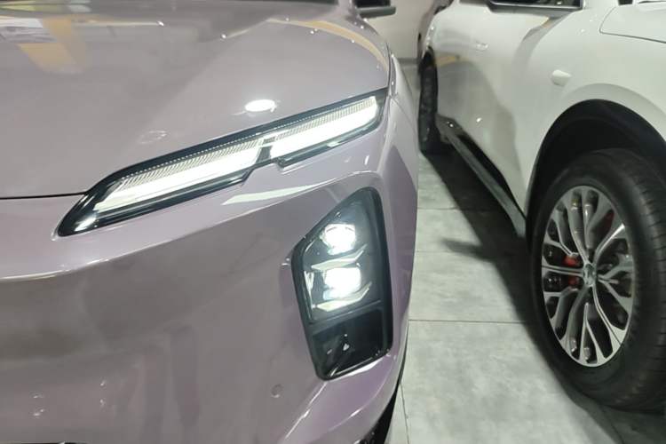 Used Nio EC6 2025 100 kWh Left Front Headlight