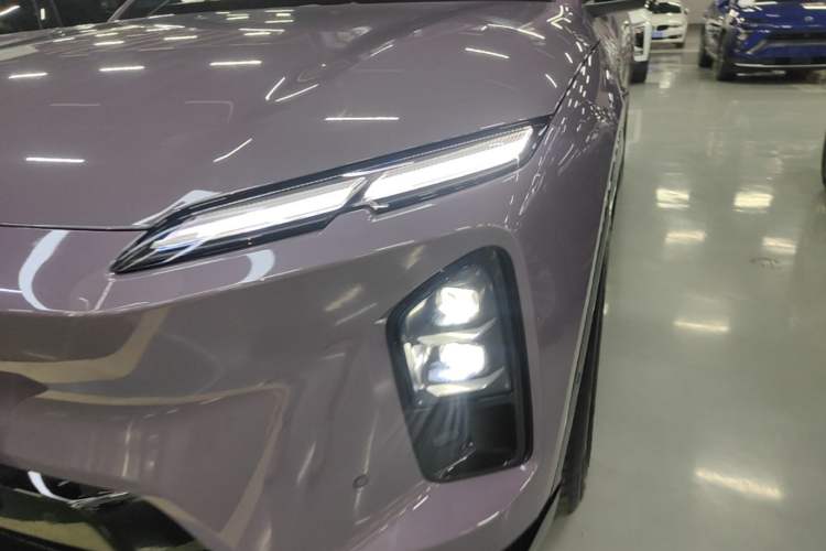 Used Nio EC6 2025 75 kWh Left Front Headlight