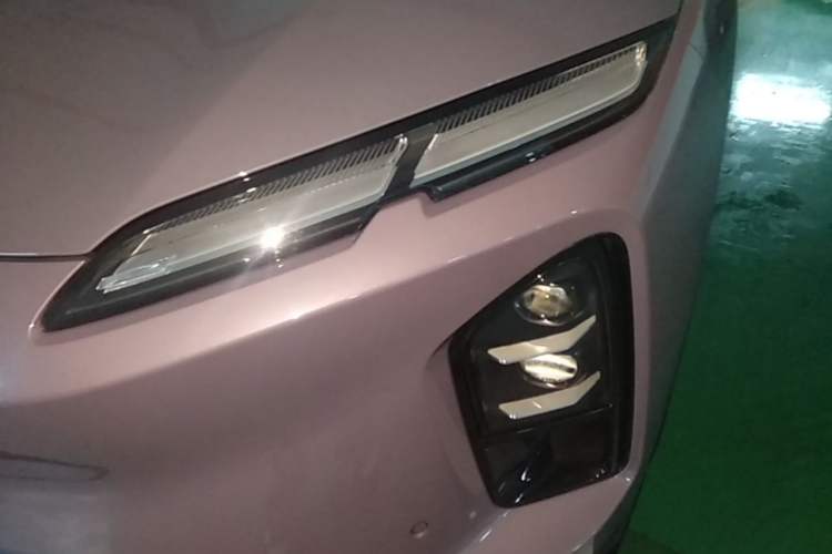 Used Nio EC6 2025 75 kWh Left Front Headlight