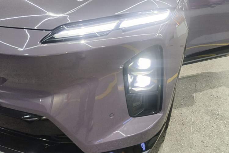 Used Nio EC6 2025 75 kWh Left Front Headlight