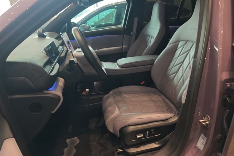 Used Nio EC6 2025 75 kWh Left Front Seat
