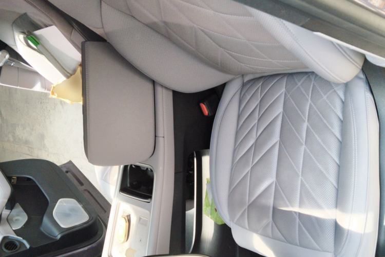 Used Nio EC6 2025 75 kWh Left Front Seat