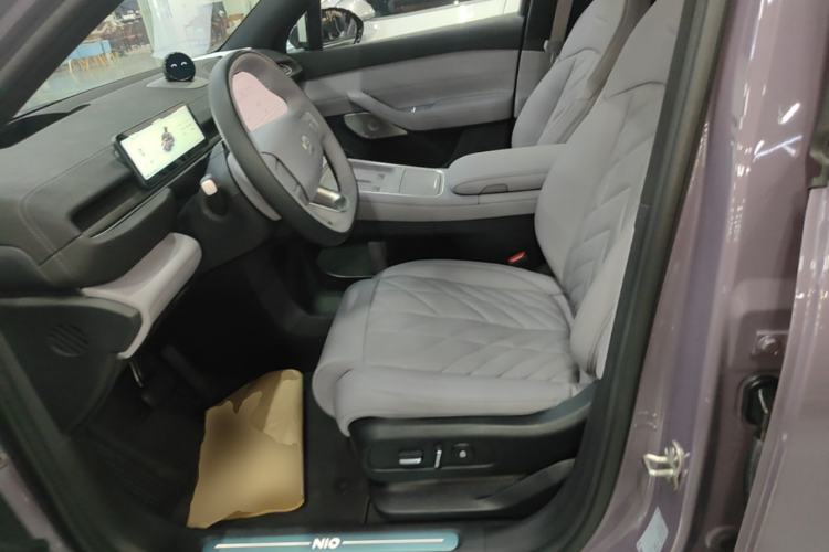Used Nio EC6 2025 75 kWh Left Front Seat
