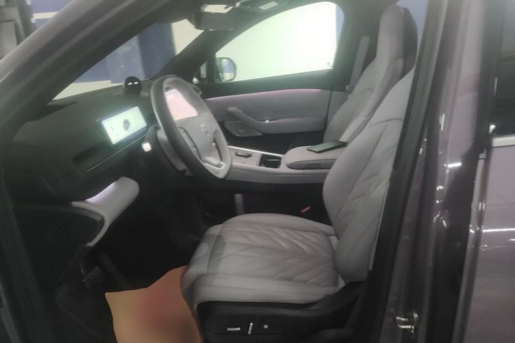 Used Nio EC6 2025 75 kWh Left Front Seat